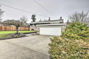 Spacious Kent Home about 17 Mi to Dtwn Seattle!